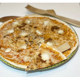 Pizza Rulo de Cabra con Cebolla Caramelizada